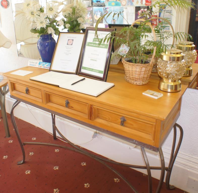 Morrisy House Guest house